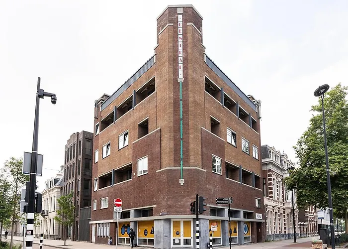 Center Fast Wi-fi, Designer Bathroom * Tilburg